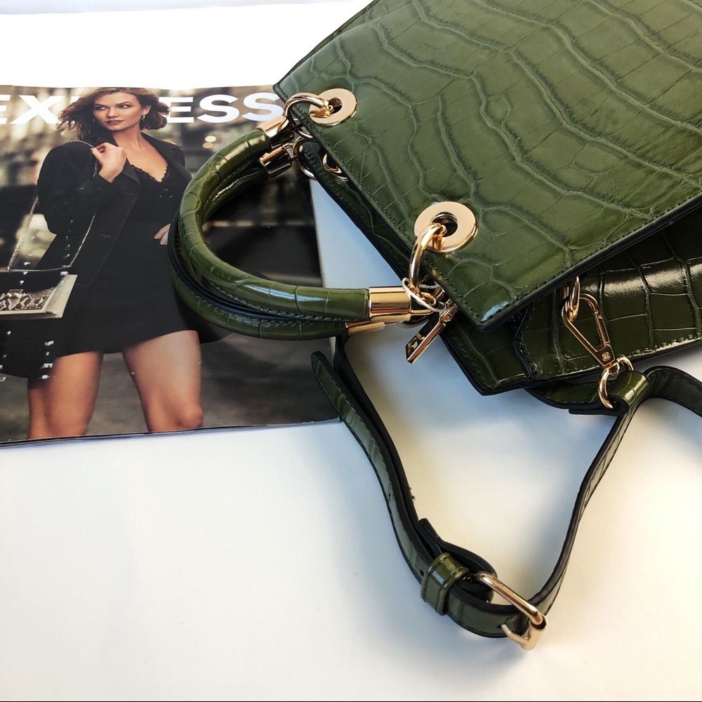 MINI SATCHEL CROC BAG 🍂 - Picture 2 of 8